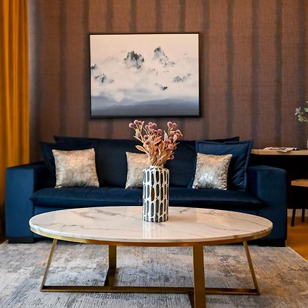One Verdi Park Exclusive Apartments - Panoramic View & Private Parking Бухарест Екстер'єр фото