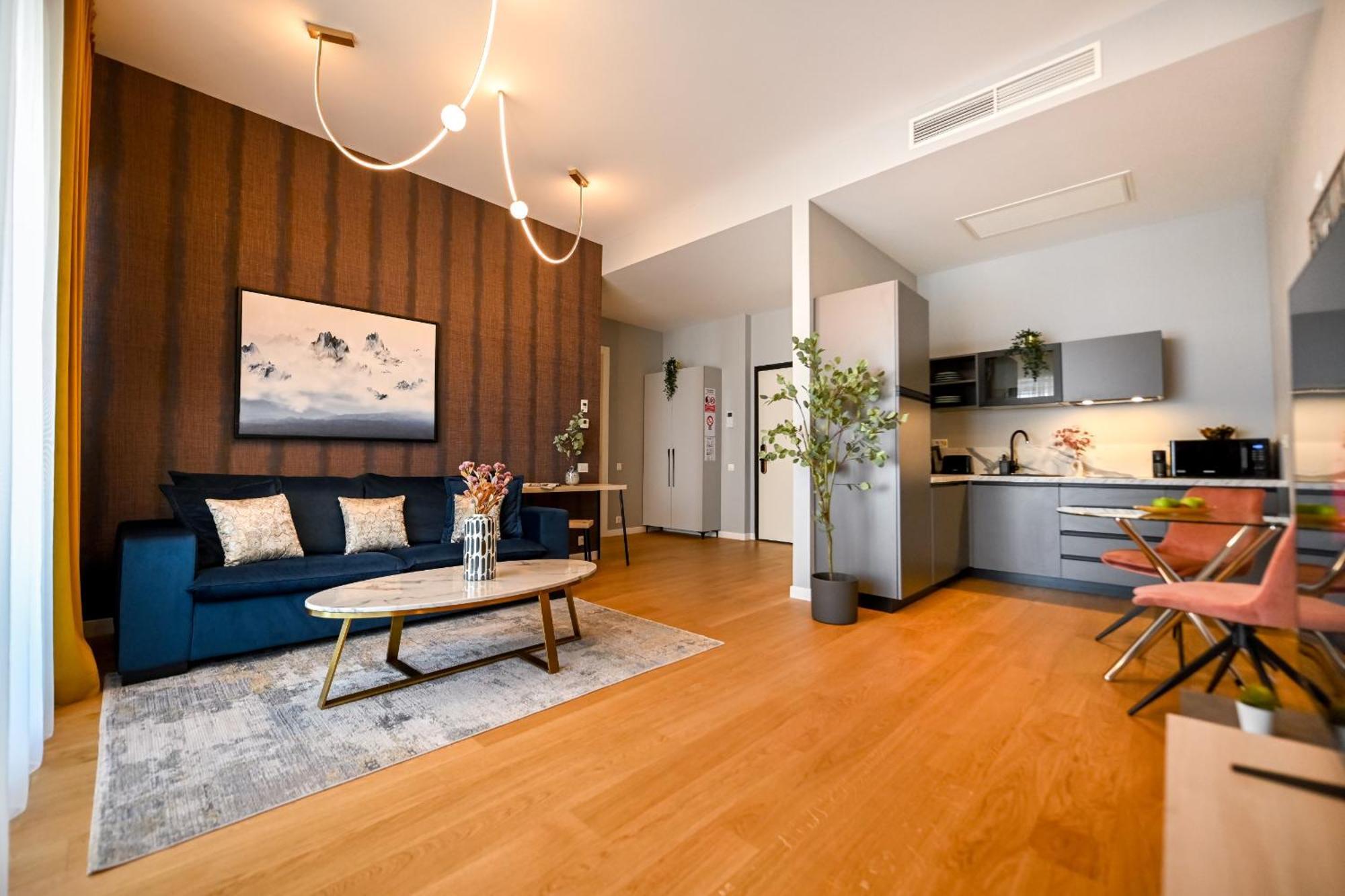 One Verdi Park Exclusive Apartments - Panoramic View & Private Parking Бухарест Номер фото